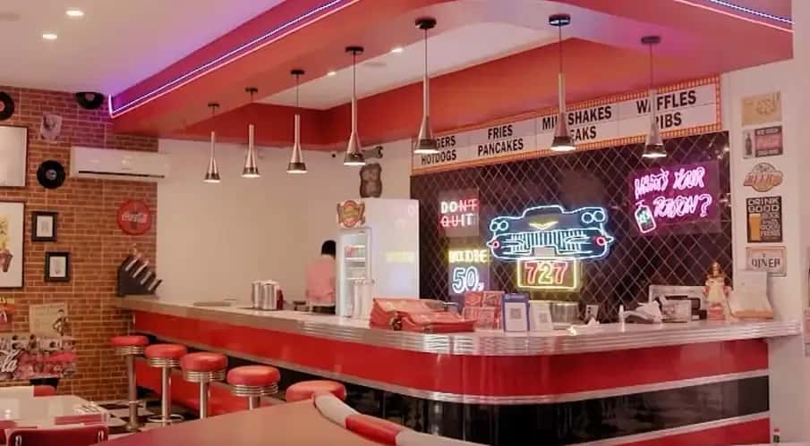 7Twenty7 American Diner franchise