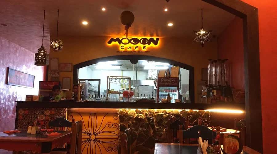 Mooon Cafe franchise