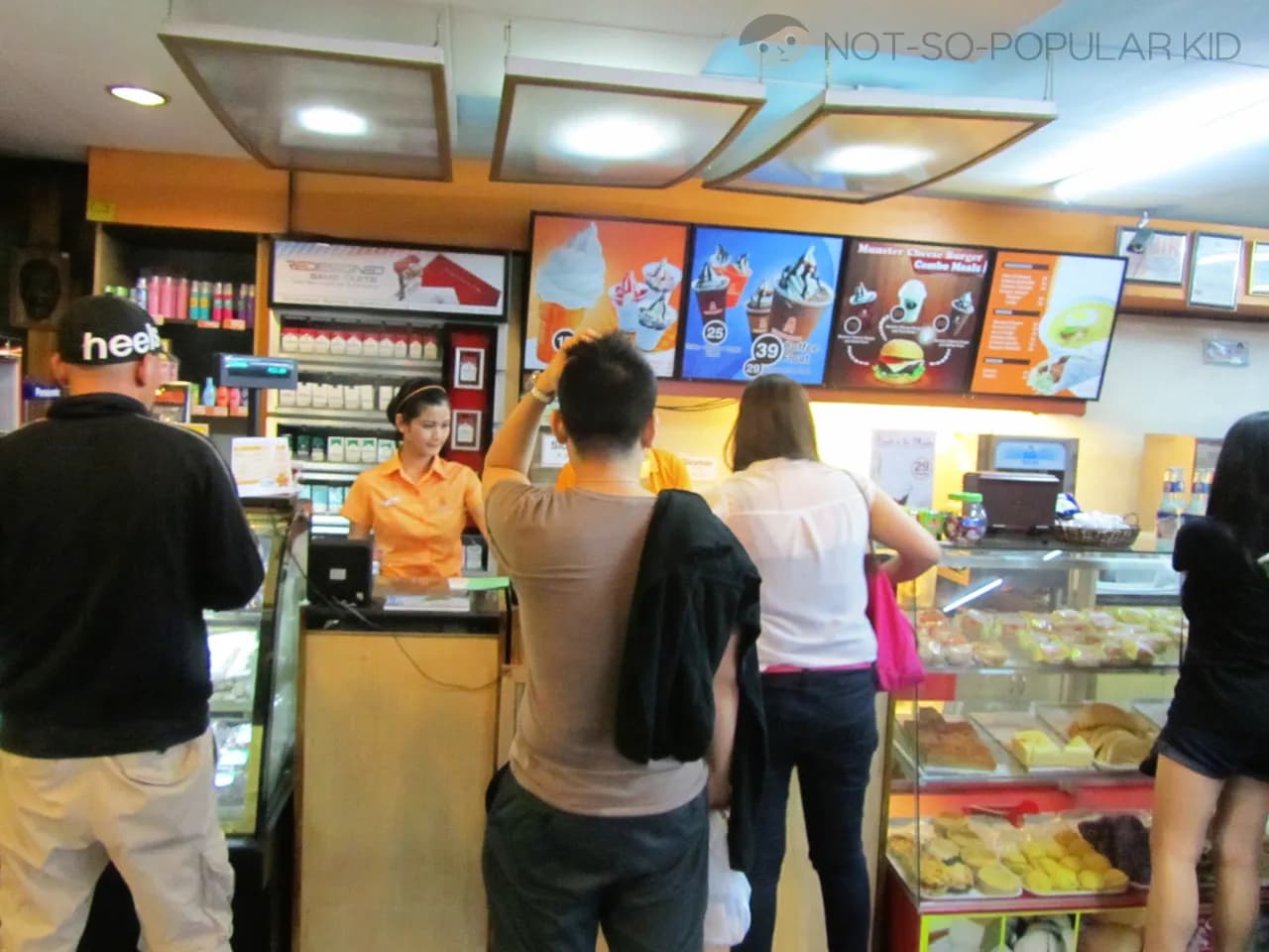 Munsterific: Convenience Stores in Bacolod Munsterific: Convenience Stores in Bacolod